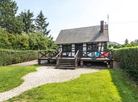 Dom nad jeziorem Sapowice，位于Sapowice的酒店