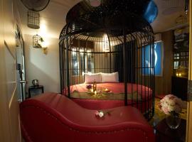 Cozi 9 Hotel - Theme Hotel，位于Kiến An的酒店