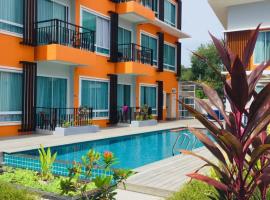 苏梅岛悠长愉快假期公寓，位于查汶的酒店