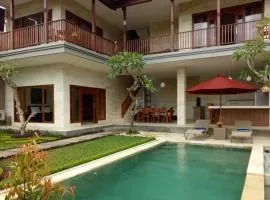 Villa Tenang