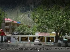 Flora Inn Hotel Naran