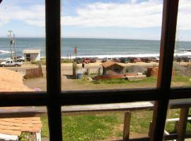 Hotel Casa de Piedra，位于Las Quilas的酒店