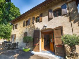 Hotel Parco Fola，位于Albinea的酒店