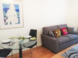 Violet Bank Apartment West End.