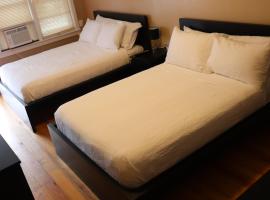 Reynolds House inn，位于Roscoe的酒店