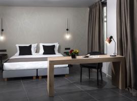 Azur Suites，位于雅典的自助式住宿