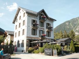 Eden Hotel, Apartments and Chalet Chamonix Les Praz，位于夏蒙尼-勃朗峰Les Praz的酒店