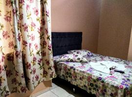 Hotel Tradição，位于Capinzal的酒店