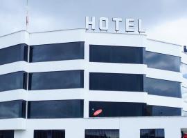 Hotel Paradise，位于伊皮亚莱斯的酒店