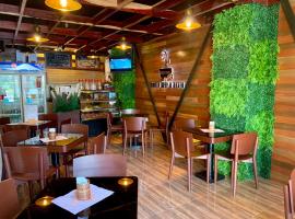 Davao Persimmon Suites，位于达沃市的酒店