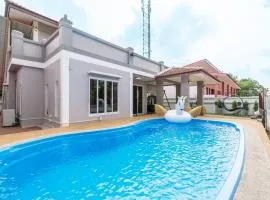 Sea Horse Pool villa Ao nang