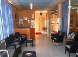 Hostel Armona，位于奥良的酒店