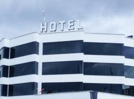 Hotel Paradise，位于伊皮亚莱斯的酒店