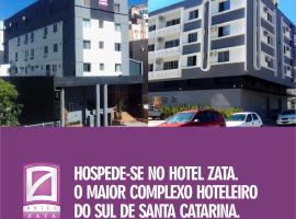 Hotel Zata e Flats，位于克里西玛的酒店