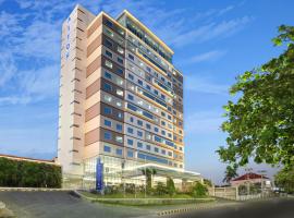 ASTON Kupang Hotel & Convention Center，位于古邦塔里机场 - KOE附近的酒店
