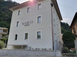 Locanda Marco，位于贝林佐拉Social Theatre of Bellinzona附近的酒店