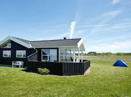 Three-Bedroom Holiday home in Hjørring 17