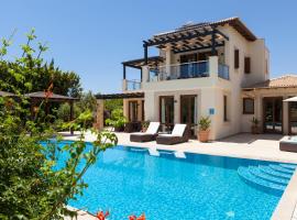 Aphrodite Hills Rentals - Superior Villas，位于库克里亚的高尔夫酒店