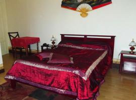 HOSTELLERIE DES VOYAGEURS，位于Bonson的酒店