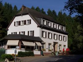 山谷旅馆，位于HeffingenCastle Larochette附近的酒店