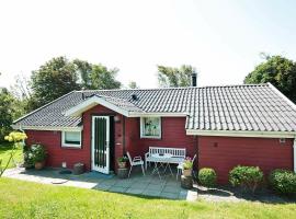 6 person holiday home in Tarm-By Traum，位于Fjerbæk的酒店