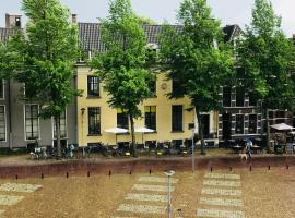 Bird Deventer，位于迪温特的自助式住宿