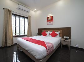 OYO 46684 Hotel Ashoka Lodging，位于Bhandāra的酒店