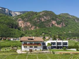 Hotel Garni Sonngart，位于安德里安的酒店