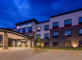 Best Western Plus LaCrescent - LaCrosse，位于La CrescentLa Crosse Municipal Airport - LSE附近的酒店