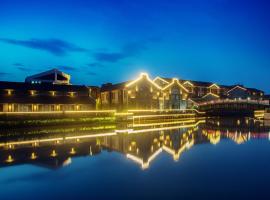 上海林莛假日酒店浦东机场店，位于上海上海浦东国际机场 - PVG附近的酒店