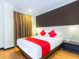 OYO 431 Hotel De Grand Orchard