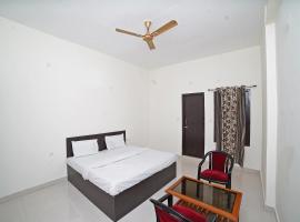 SPOT ON 46674 Jony Homestay，位于Jharkhali的酒店