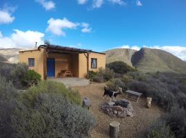 Simonskloof Mountain Retreat，位于蒙塔古海克斯谷高尔夫俱乐部附近的酒店