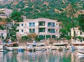 Kyveli Apartments Hotel，位于弗隆塔多斯的酒店