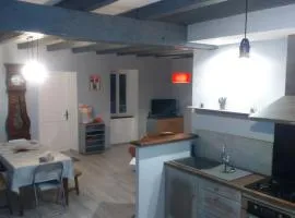 Maison à la campagne au cœur du Cantal dept 15