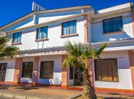 Hotel Montecarlo，位于卡尔德拉的酒店