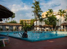 Central Palms Hotel，位于巴拉特布尔的酒店