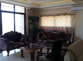 Koura Nahla Apartment，位于An Nakhlah的家庭/亲子酒店
