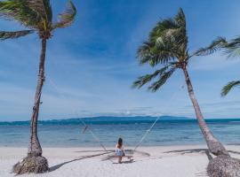 Cocohut Beach Resort Koh Phangan，位于哈林海滩的带停车场的酒店