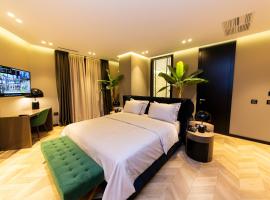Hotel Unik，位于地拉那的酒店
