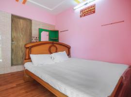 Hotel Sri Jain Lodge，位于Ranipet的酒店