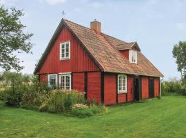 Beautiful Home In Nsum With Kitchen，位于Näsum的别墅