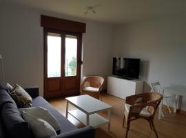 Apartamento en Figueras, Asturias，位于卡斯特罗波尔的酒店