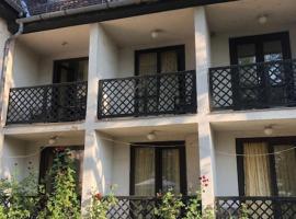 Retro Motel Mályi，位于Mályi的酒店