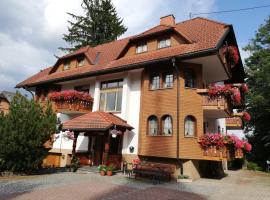 Gästehaus Rössle，位于Friedenweiler-Rotenbach的酒店