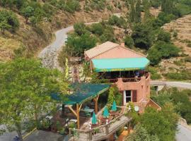 爱克波阿斯科酒店，位于Asco的滑雪度假村