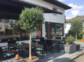 sevenDays Hotel and Boardinghouse Kirchheim，位于基希海姆的酒店