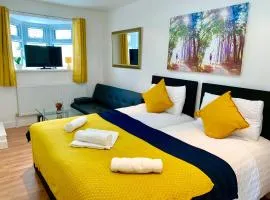 London Studio Apartments, Private Bathrooms and Parking