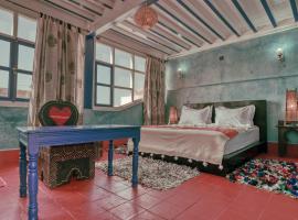 里亚德贝尔迪摩洛哥传统庭院住宅旅馆，位于索维拉的酒店