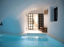 Aleria Luxury Cave Santorini，位于Éxo Goniá的酒店